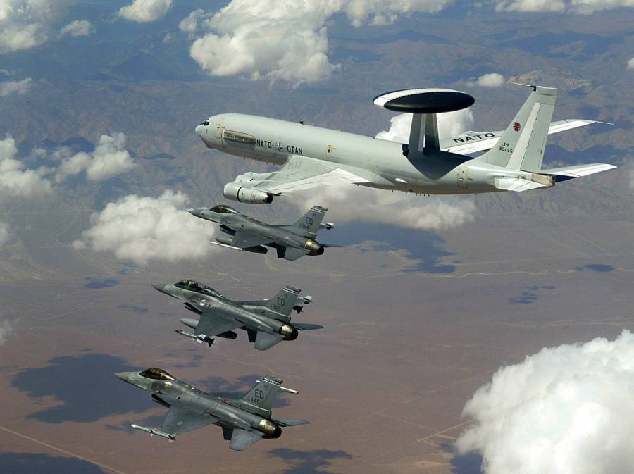 airborne.jpg airborne.jpg